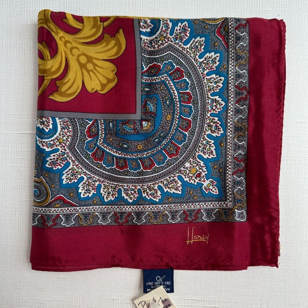 Honey NWT Silk Scarf 30x30 Baroque Gold Red Blue